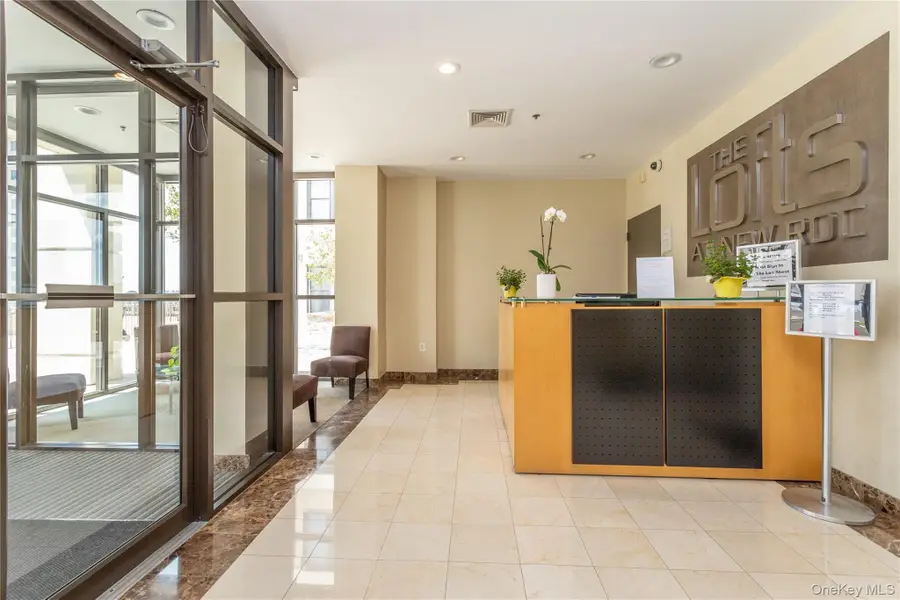 100 New Roc City Plaza #104, New Rochelle, NY 10801 - #2