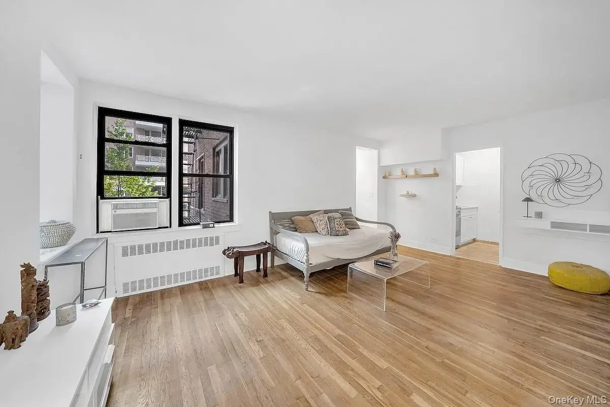 54 East 8th Street #3L, Manhattan, NY 10003 - #1