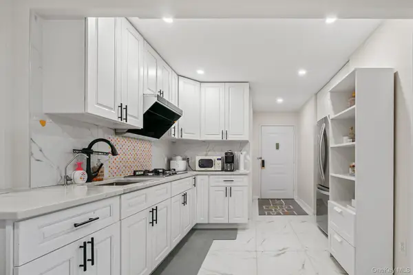 3720 Prince Street #11B, Flushing, NY 11354