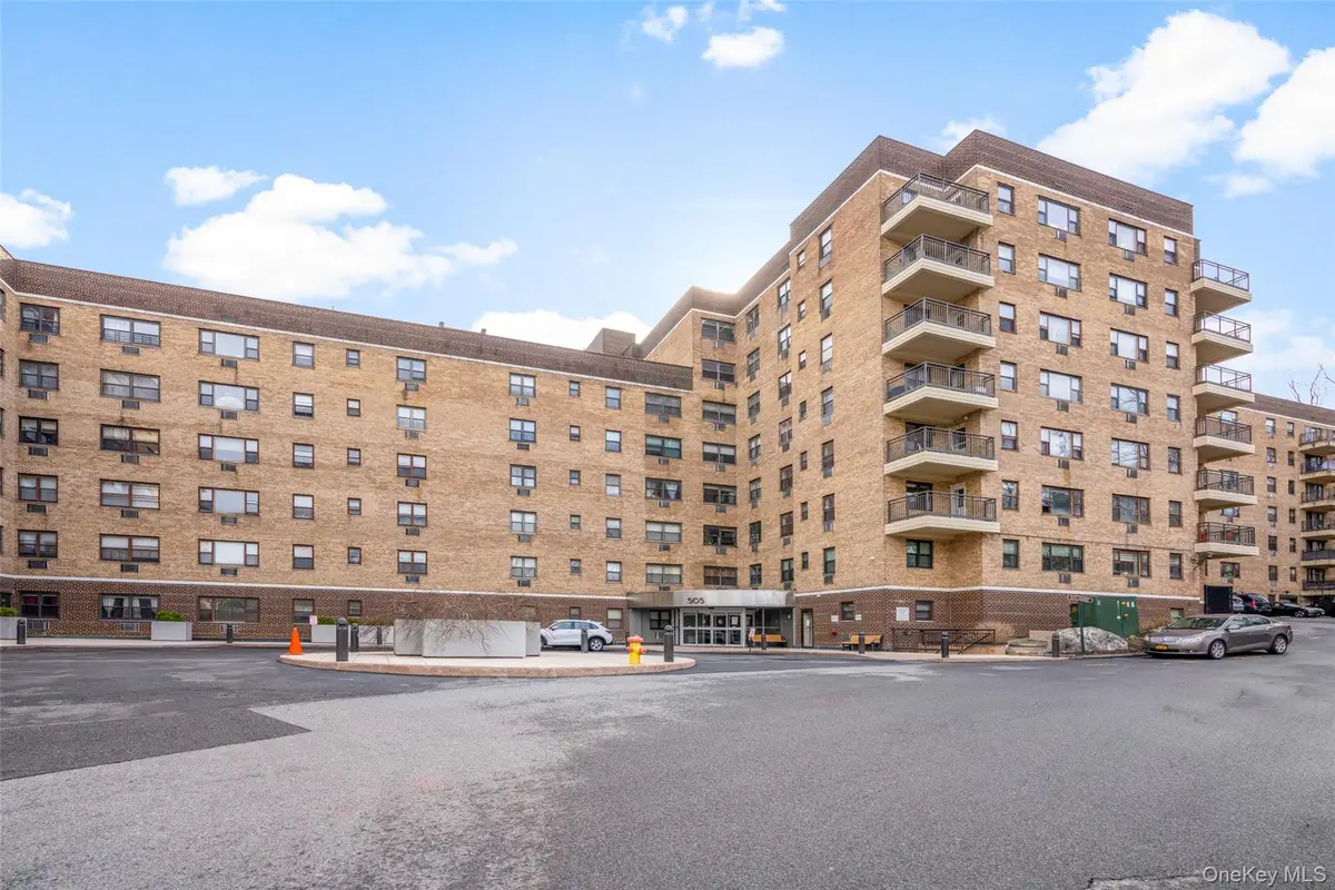 505 Central Avenue #201, White Plains, NY 10606 - #1