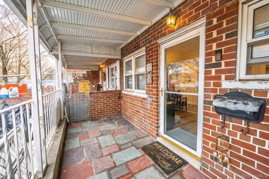 264 Throgs Neck Boulevard, Bronx, NY 10465 - #2