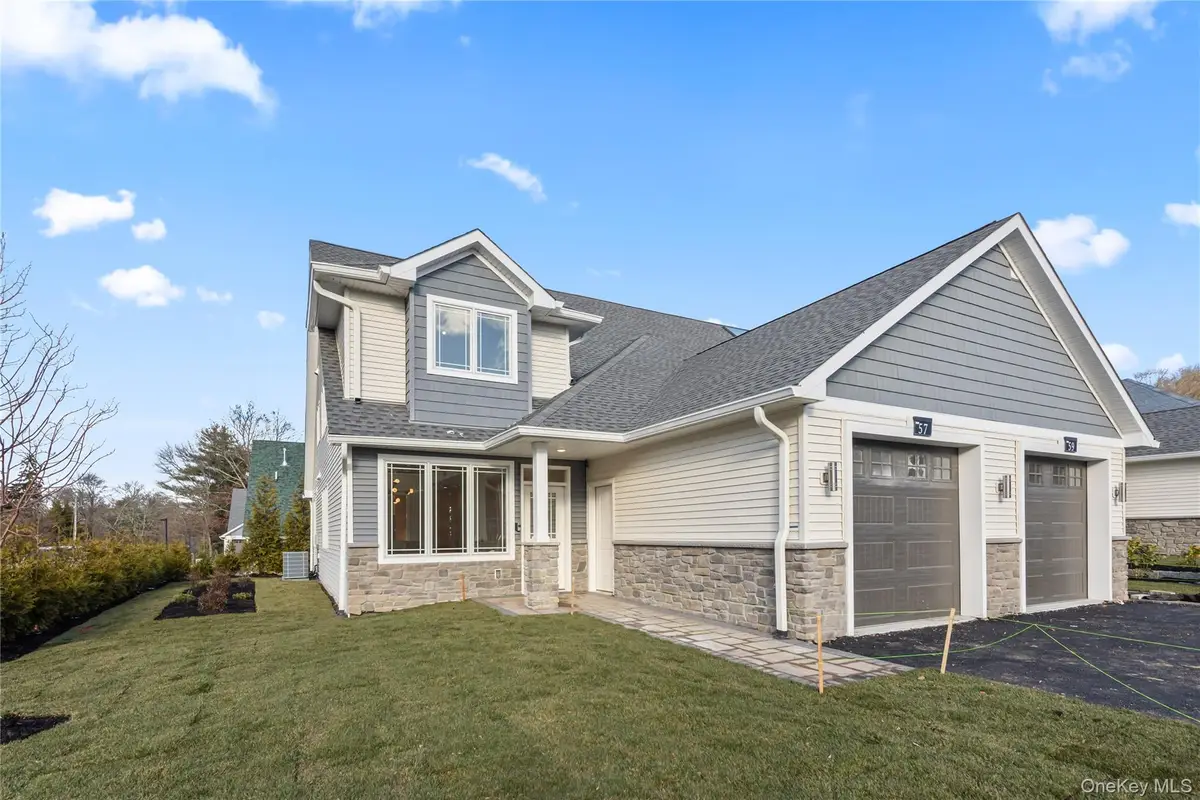 19 Dessau Circle, Spring Valley, NY 10977 - #1