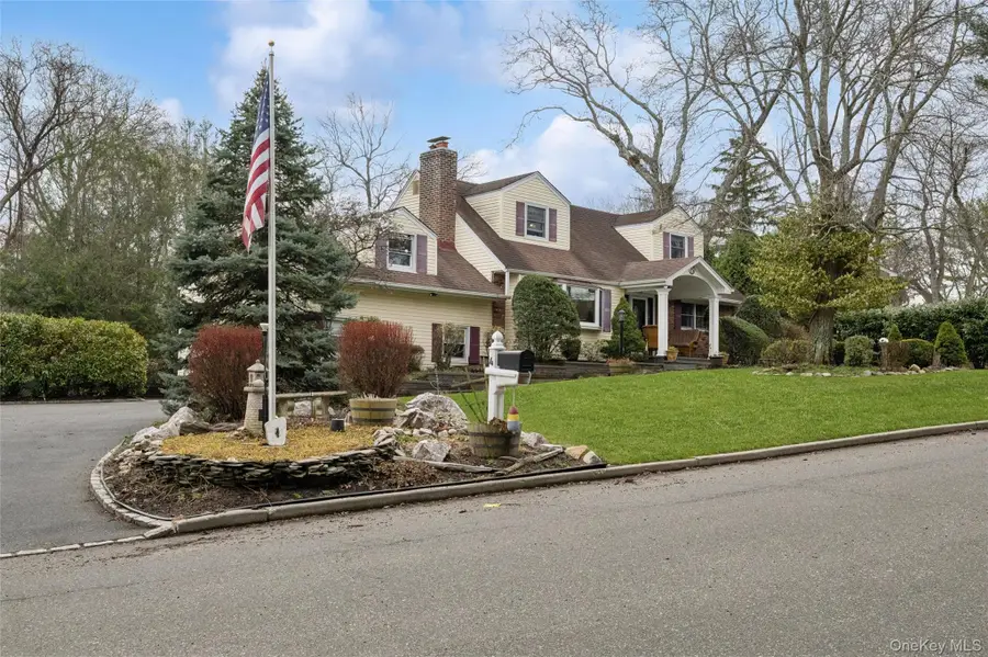 4 University Drive, East Setauket, NY 11733 - #2