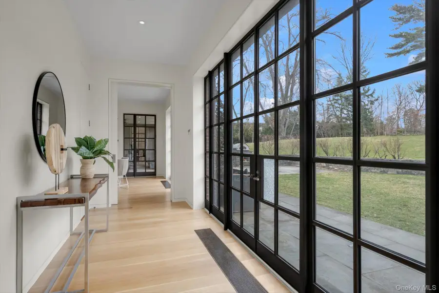 217 Sands Point Road, Sands Point, NY 11050 - #2