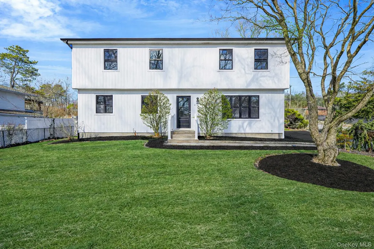 426 Lucerne Avenue, Shirley, NY 11967 - #1