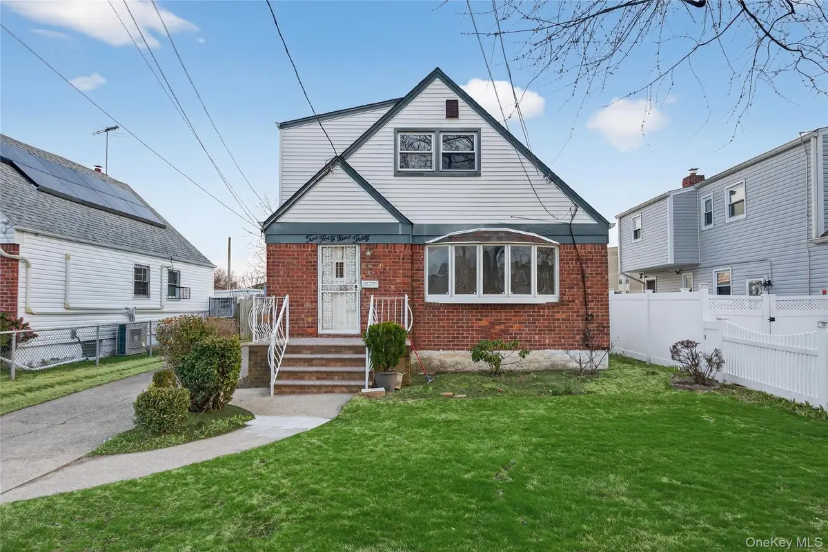 24930 147th Road, Rosedale, NY 11422 - #1