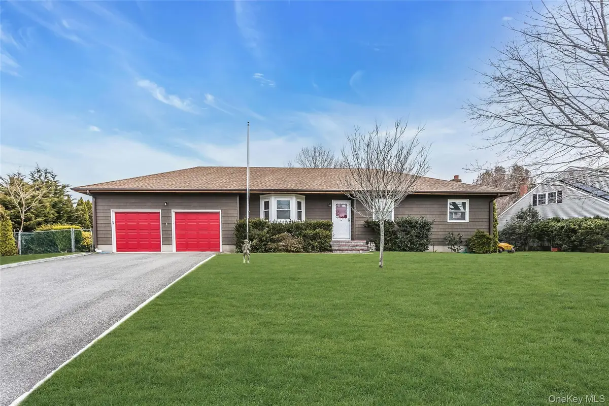 82 Donna Drive, Baiting Hollow, NY 11933 - #1