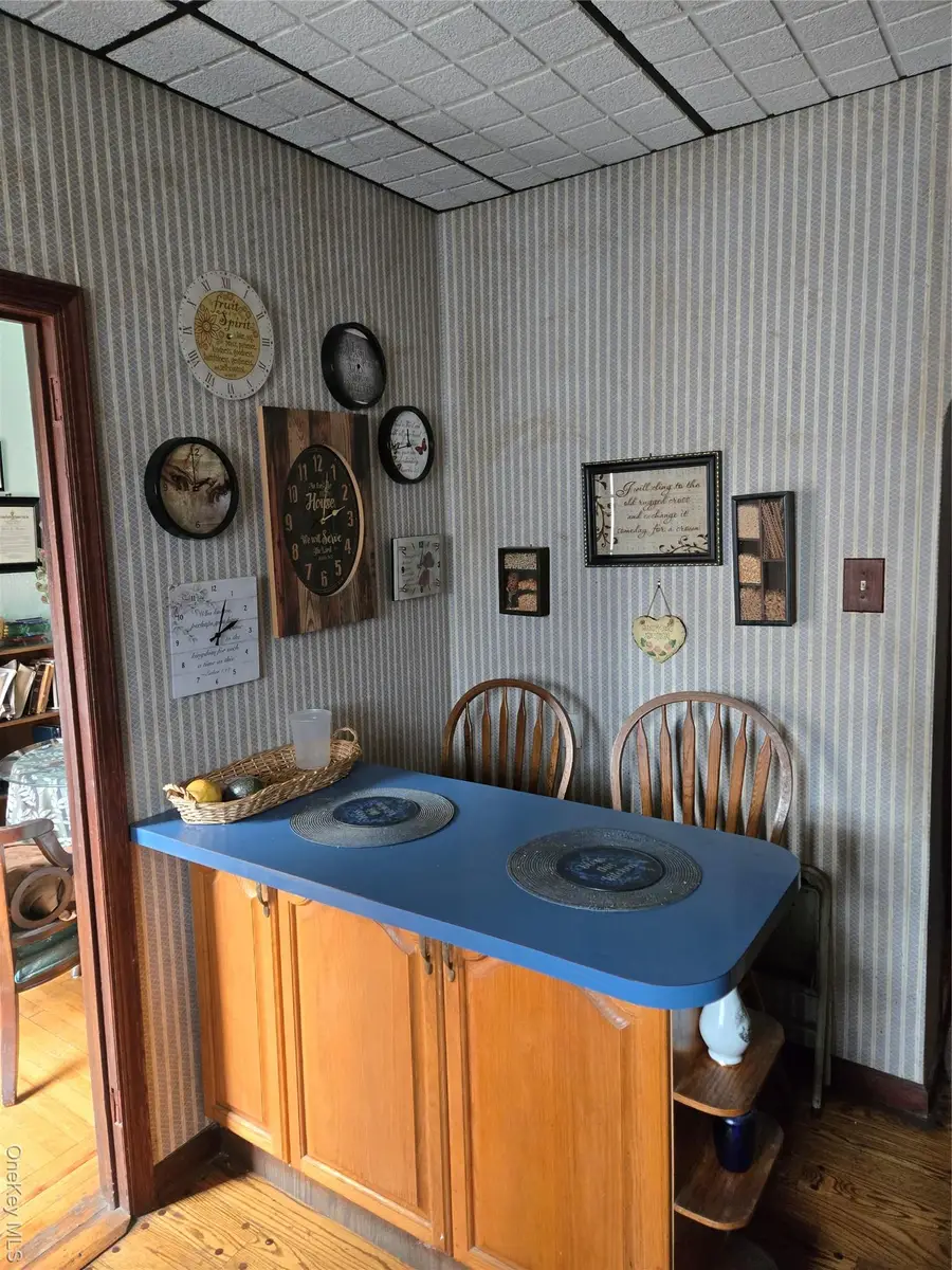 89-12 Rutledge Avenue, Glendale, NY 11385 - #3