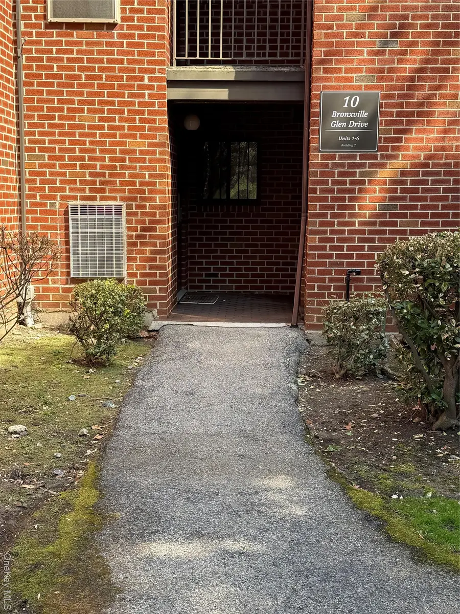 10 Bronxville Glen Drive #1, Bronxville, NY 10708 - #2