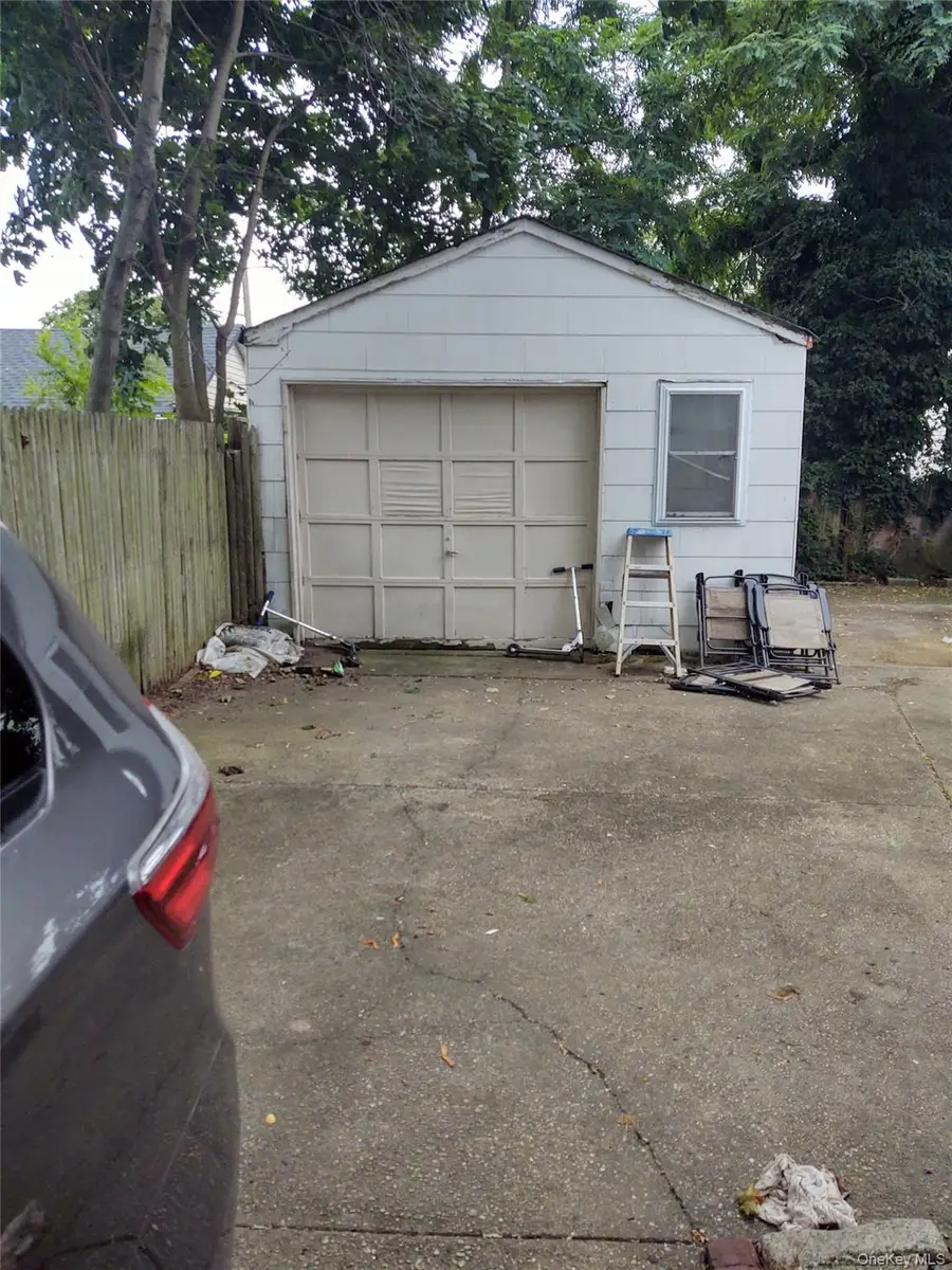 Address Withheld By Seller, Freeport, NY 11520 - #3