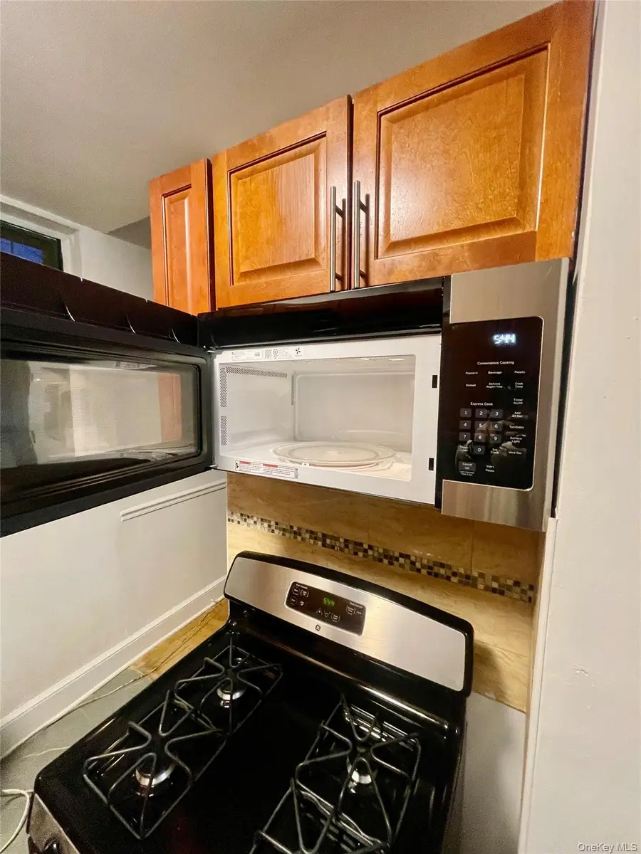 1594 Metropolitan Avenue #TD, Bronx, NY 10462 - #3