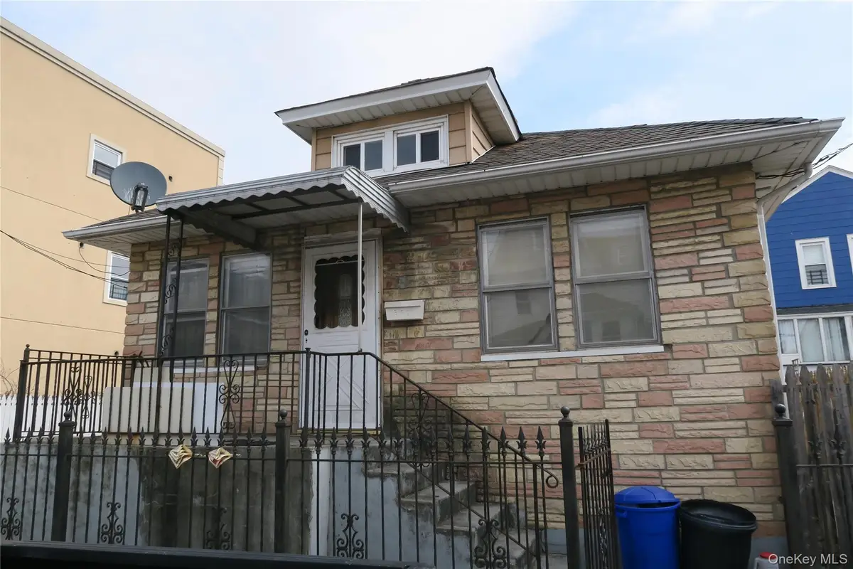 1382 Mcbride Street, Far Rockaway, NY 11691 - #1