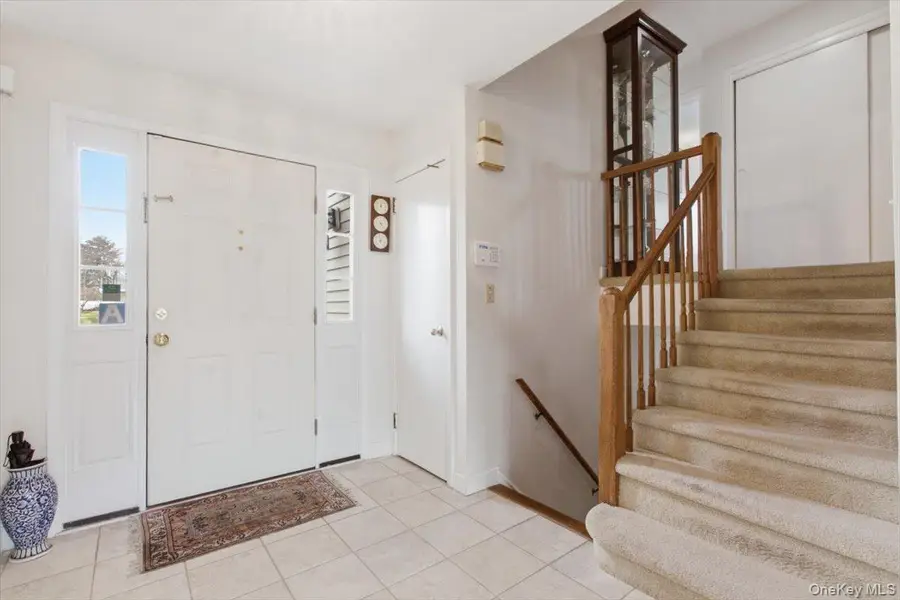 5 Avis Drive, New Rochelle, NY 10804 - #3