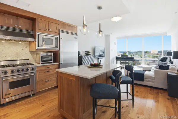 5 Renaissance Square #15C, White Plains, NY 10601