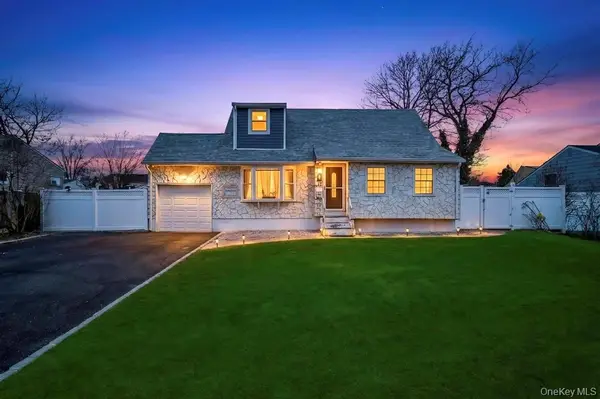 41 Walton Street, Brentwood, NY 11717