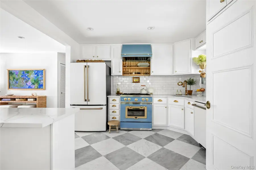 5 Oak Drive, Sag Harbor, NY 11963 - #2