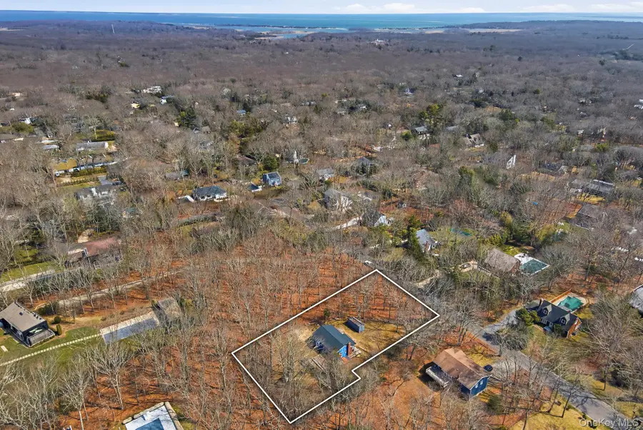 9 Clinton Street, Springs, NY 11937 - #3