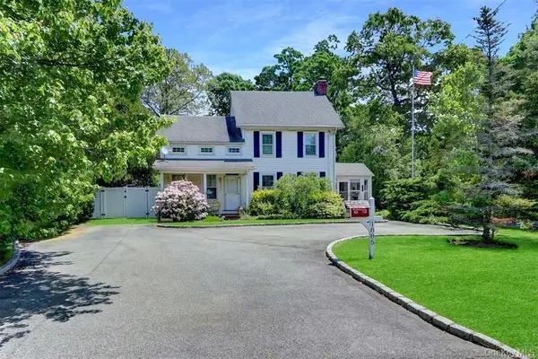 1885 Washington Avenue, Seaford, NY 11783