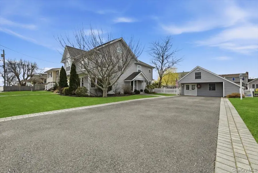 114 Araca Road, Babylon, NY 11702 - #3