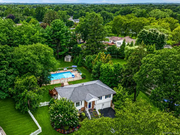 212 Cedrus Avenue, East Northport, NY 11731