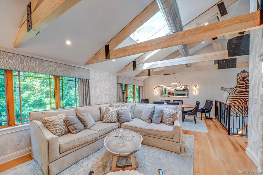 6 Tanyard Lane, Huntington, NY 11743 - #3