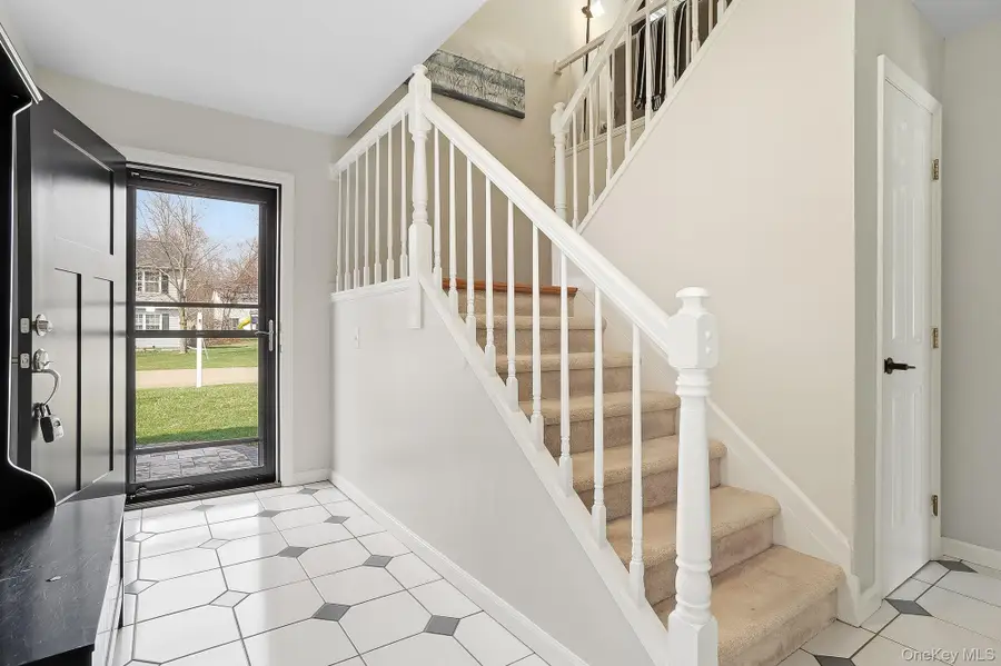 8 Eagle Lane, Poughkeepsie, NY 12601 - #3