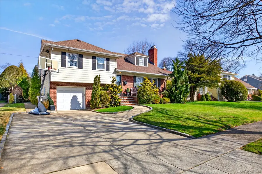 125 Meadow Street, Garden City, NY 11530 - #2