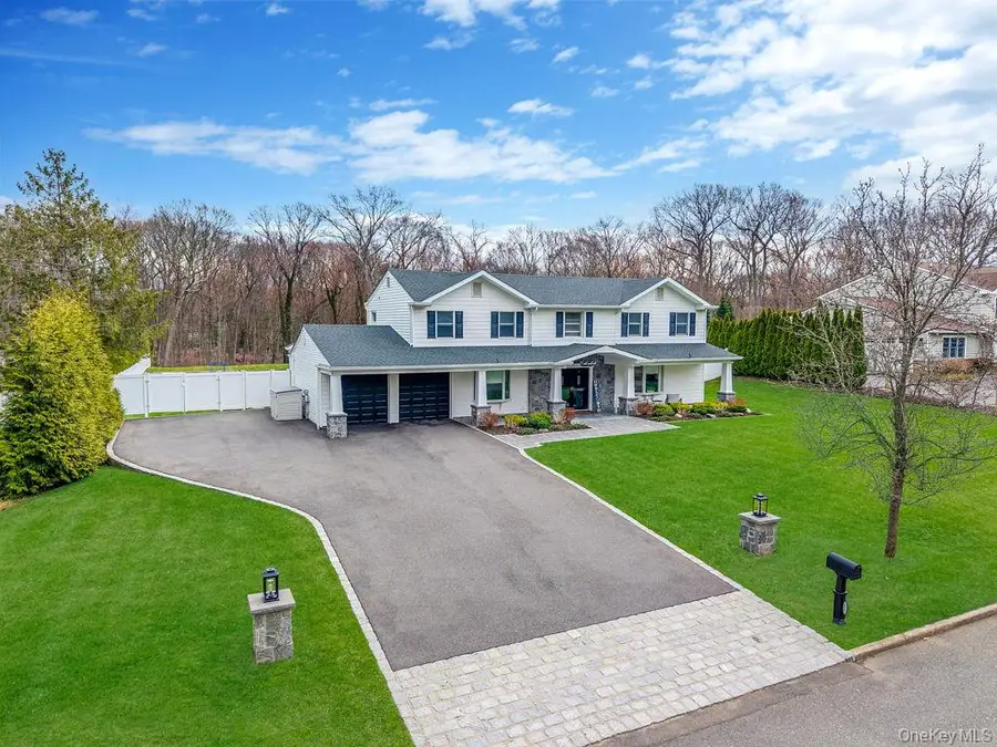 62 Randolph Drive, Dix Hills, NY 11746 - #3