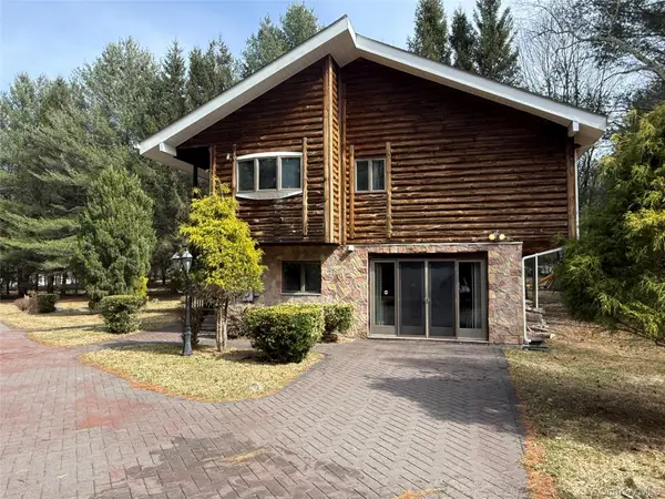 1441 Ulster Heights Road, Ellenville, NY 12428