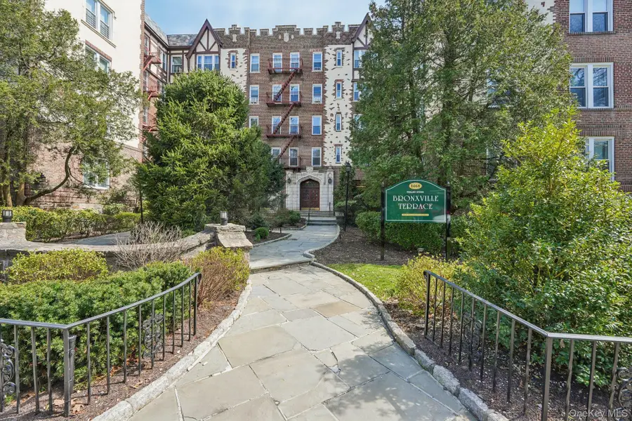 1468 Midland Avenue #2C, Bronxville, NY 10708 - #2