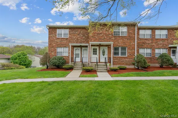 276 Temple Hill Road #1602, New Windsor, NY 12553