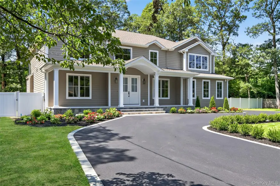 654 Caledonia Road, Dix Hills, NY 11746 - #2
