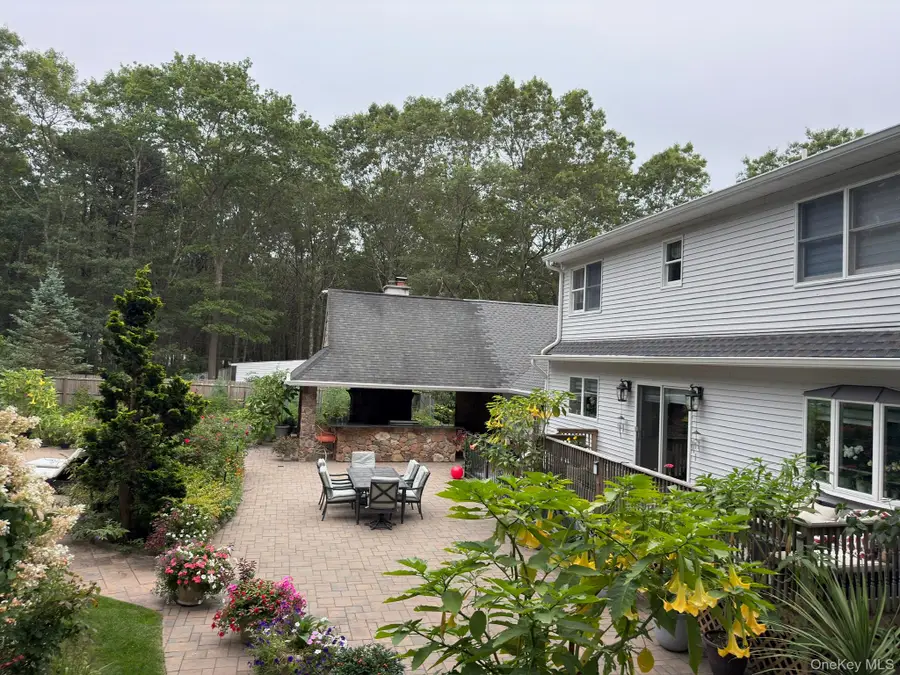 18 Jerusalem Hollow Road, Manorville, NY 11949 - #3