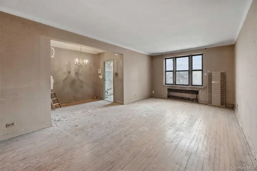 123-35 82nd #4D, Kew Gardens, NY 11415 - #3