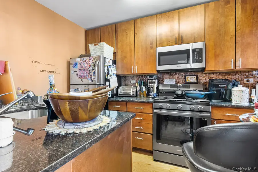 380 Cozine Avenue #5A, Brooklyn, NY 11207 - #3