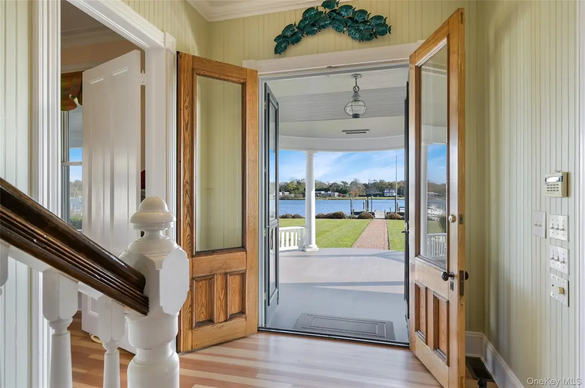 127 Senix Avenue, Center Moriches, NY 11934 - #1