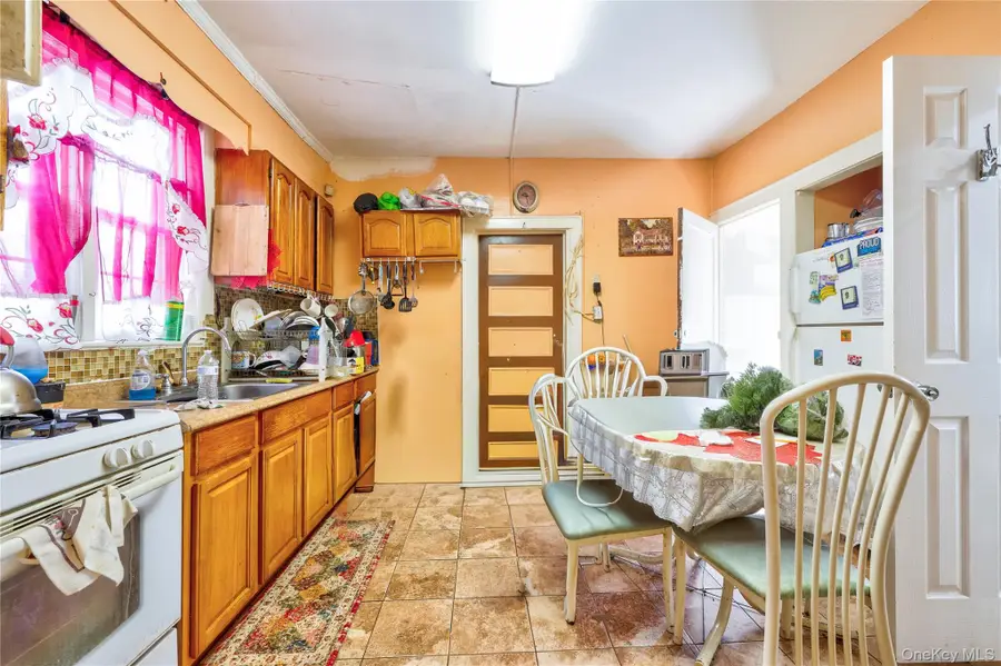 19132 113th Avenue, Saint Albans, NY 11412 - #3