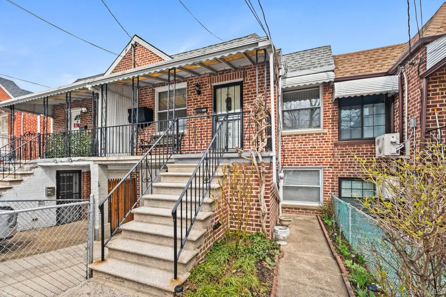 754 Calhoun Avenue, Bronx, NY 10465 - #2