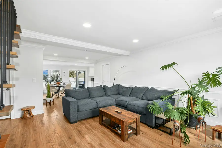 268 42nd Street, Lindenhurst, NY 11757 - #3