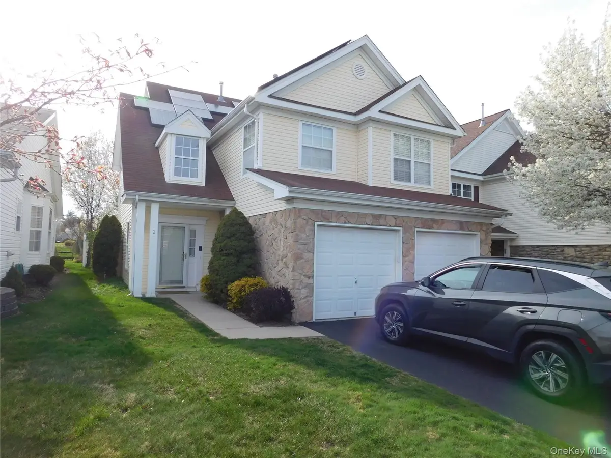 14 Julia Circle #14, Middle Island, NY 11953 - #1