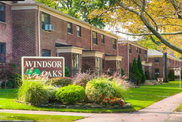 73-11 Bell Blvd #5D, Bayside, NY 11364