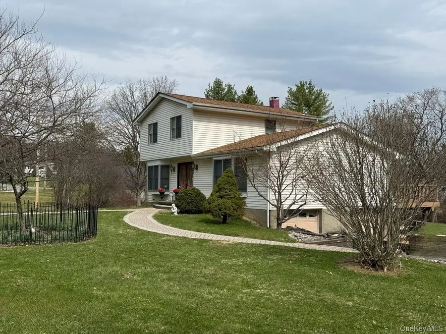 15 Rena Marie Circle, Washingtonville, NY 10992 - #2