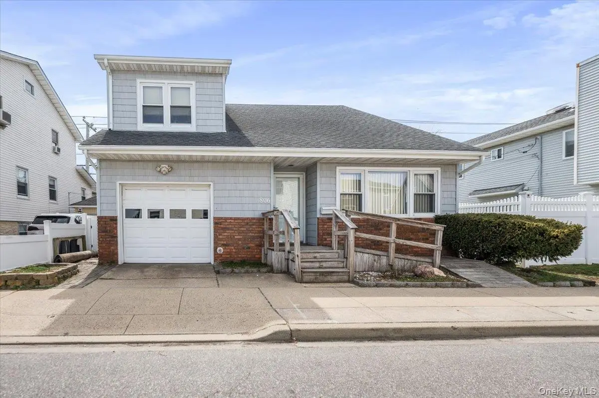 806 E Chester Street, Long Beach, NY 11561 - #1