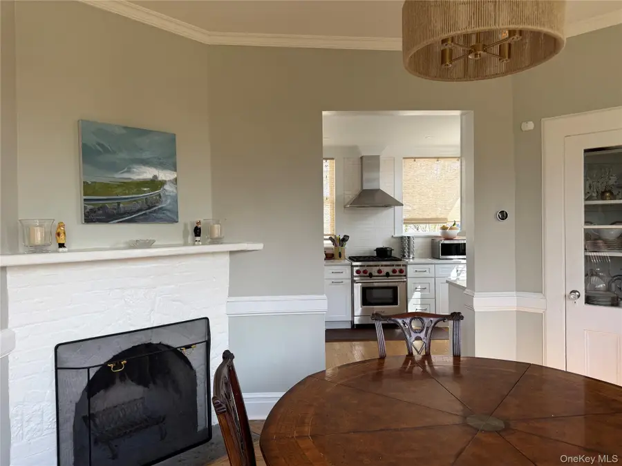 25 Merriam Avenue, Bronxville, NY 10708 - #3