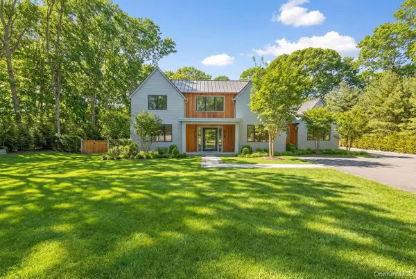 8 Ashwood Court, Southampton, NY 11968