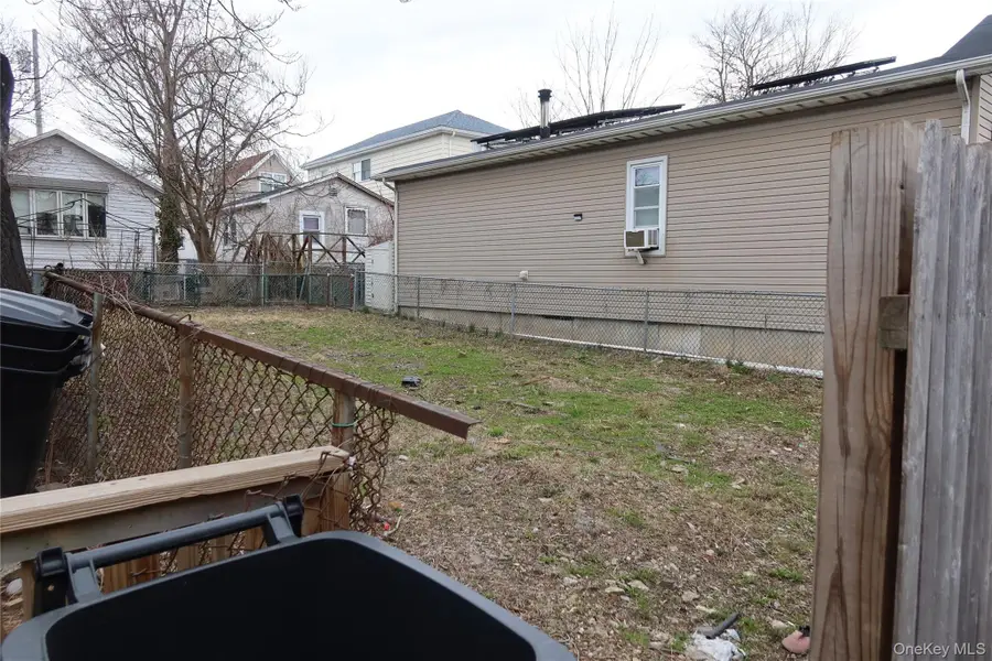 22B Edgewater Park, Bronx, NY 10465 - #2