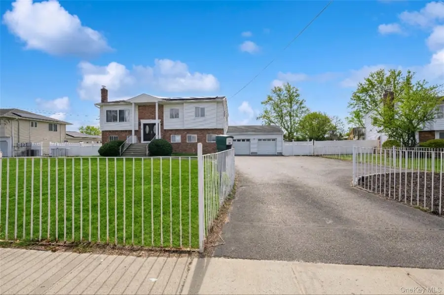 40 Scholar Lane, Commack, NY 11725 - #2