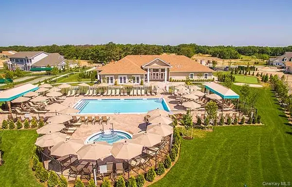 94 Lakeside Court, Shirley, NY 11967