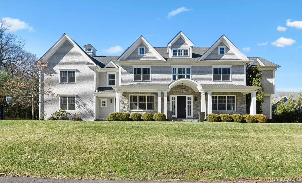 4 Ravenglass Drive, Stamford, CT 06903 - #1