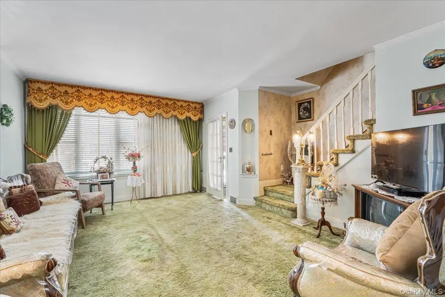 5732 138th Street, Flushing, NY 11355 - #2